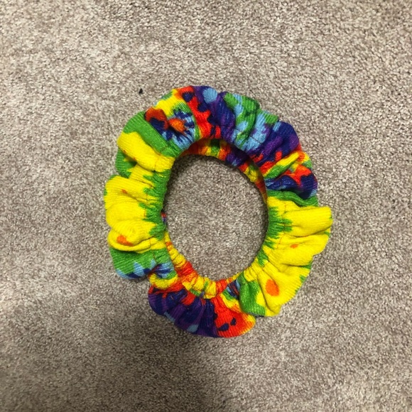 Tie dye steering wheel cover - Picture 2 of 2